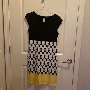 NWT Tribal Size M Dress